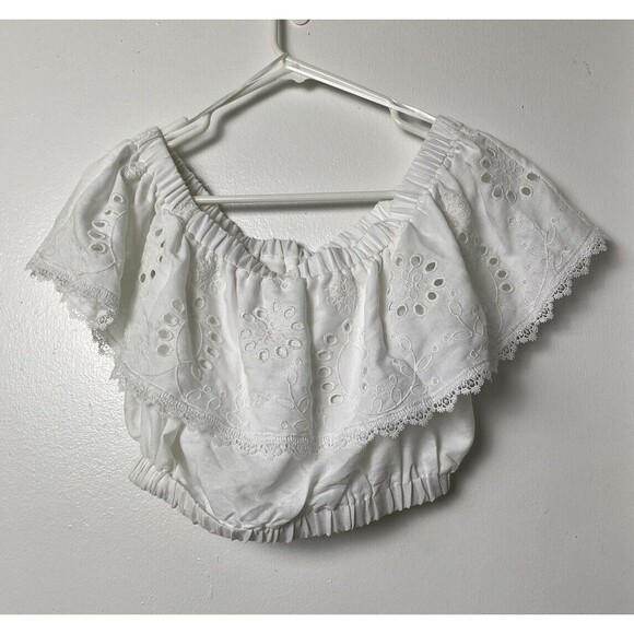 Mi Ami Francesca's White Paula Off The Shoulder Eyelet Ruffle Crop Blouse Size S - Picture 3 of 13